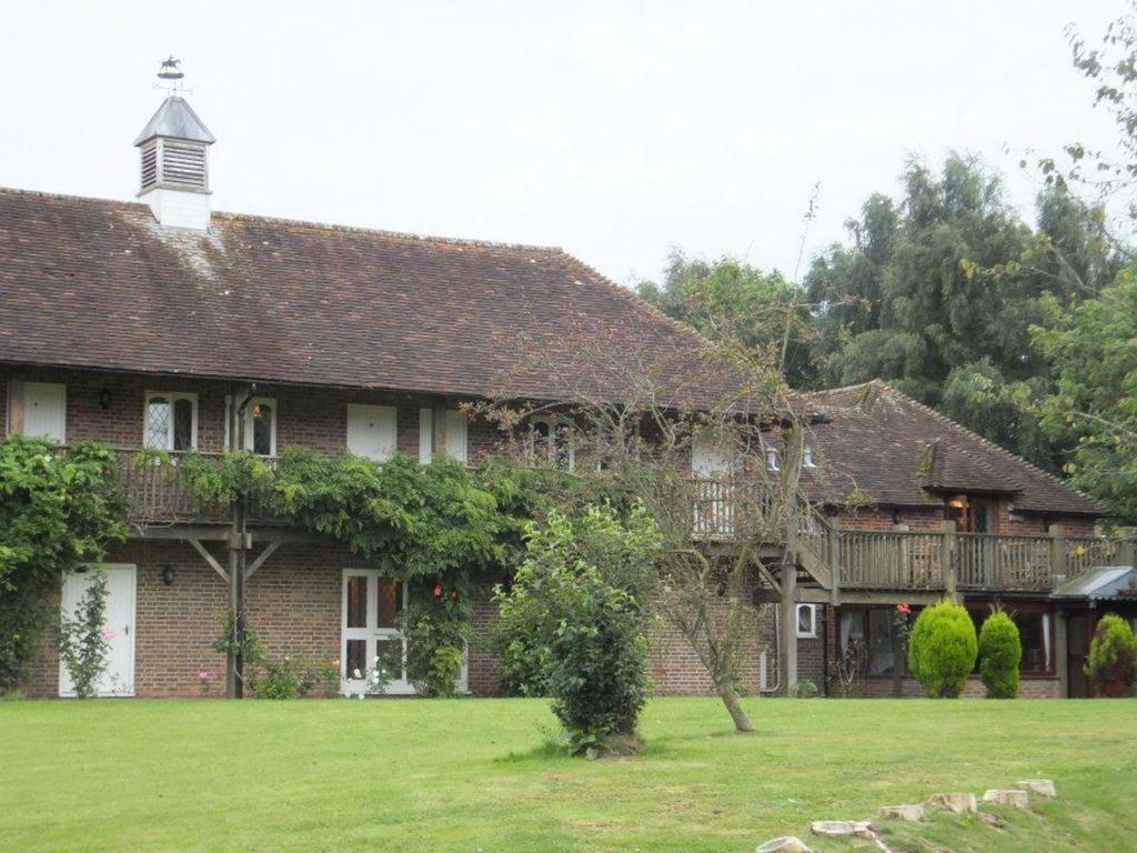 Crockstead Farm Hotel ルーズ エクステリア 写真