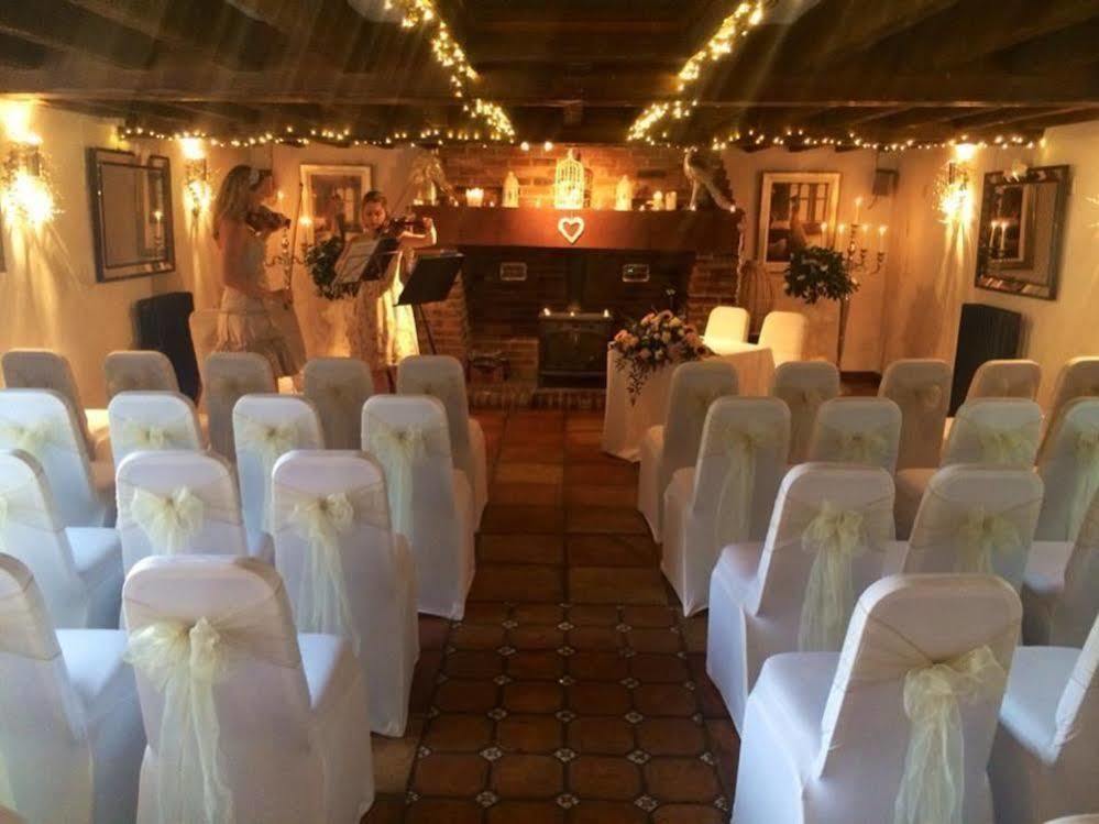 Crockstead Farm Hotel ルーズ エクステリア 写真